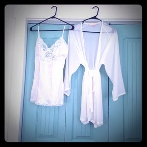 Bridal sleepwear
